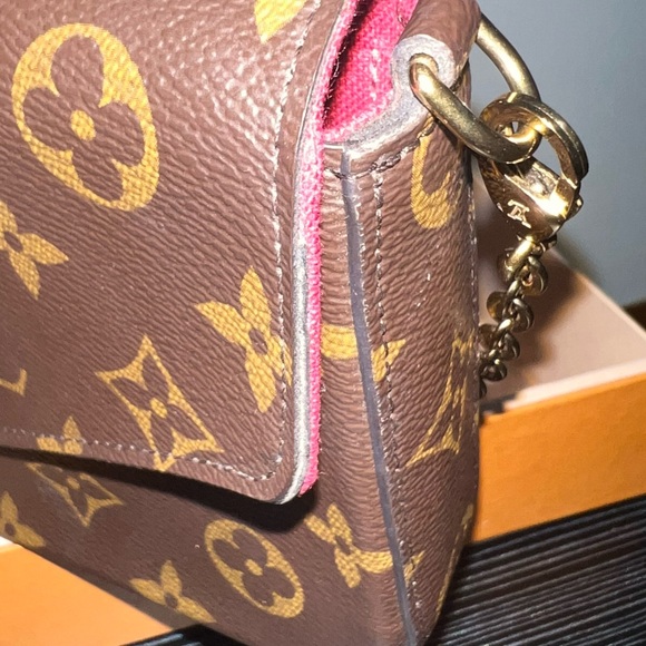 SOLD Authentic LV Felicie Pochette - Picture 7 of 12